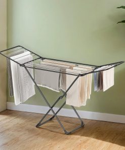 Foldable clothes drying rack with gullwings for laundry use