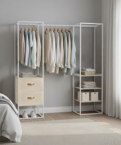 Freestanding heavy duty clothes rack with extendable hanging rod